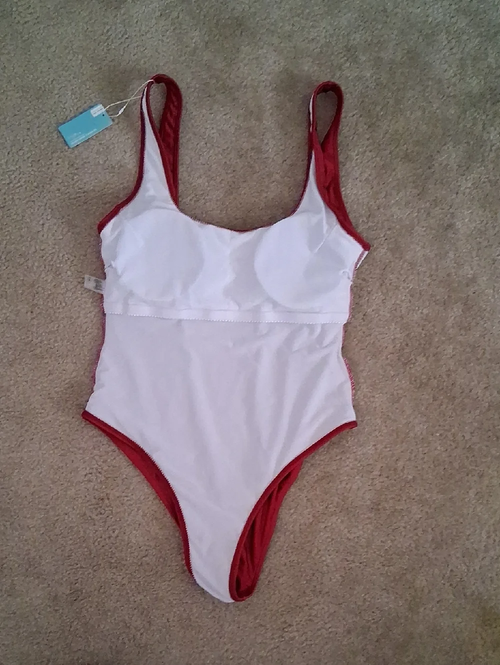 Swimsuit - Picture 7 of 8